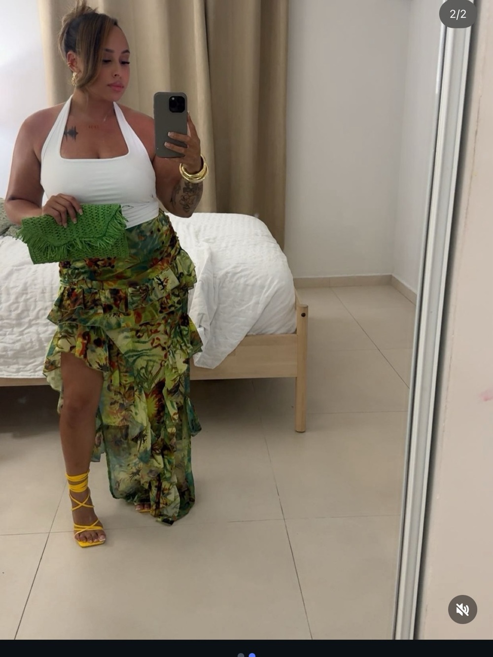 PrettyLittleThing Green Tropical High-Low Ruffle Skirt